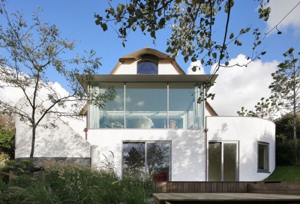 modern residence house n 2 Lovely Thatched Roof Seaside Residence in The Netherlands: House N