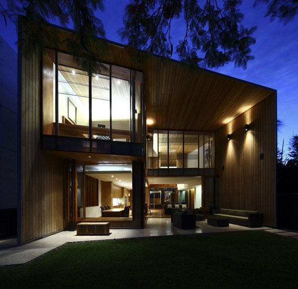 Arbour House 15 Family Home Developed as a Small Village: Arbour House in Australia
