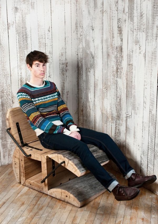 Waste Less Timber Log Collapsible Chair (1)