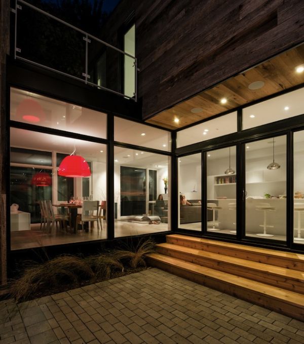 Minimalist Zen Barn in Ottawa Canada (4)
