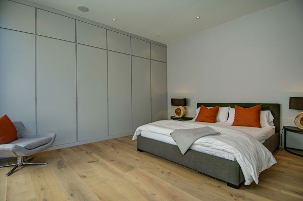 Bedroom Colours1 Private House With a Stylish Interior in L.A. and a Breathtaking View Over the City
