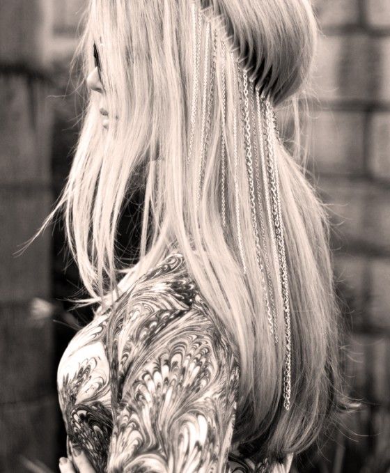 hanging-chains-headband-diy