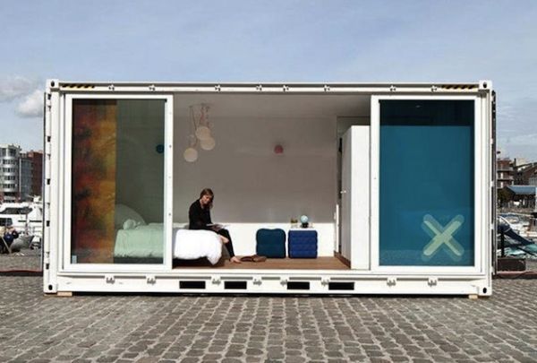 'Sleeping Around' Pop Up Shipping Container Hotel (12) 'Sleeping Around' Pop Up Shipping Container Hotel (12)