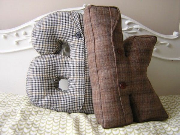 literary__bed-pillows-e1292670977753 literary bed pillows e1292670977753 30 Creative Ways of Bringing Letters and Words Into Your Home